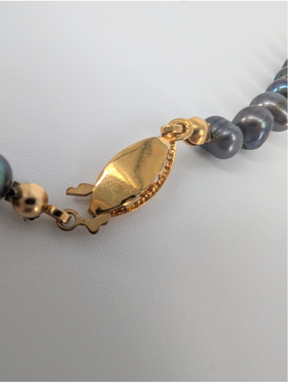 Gray Peacock Freshwater Pearl Necklace Knotted Baroque Potato Pearls 18” - Picture 9 of 11